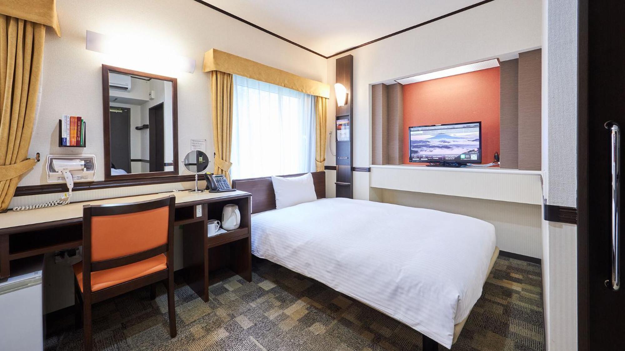 Toyoko Inn Kintetsu Yokkaichi Eki Kita Guchi Номер фото
